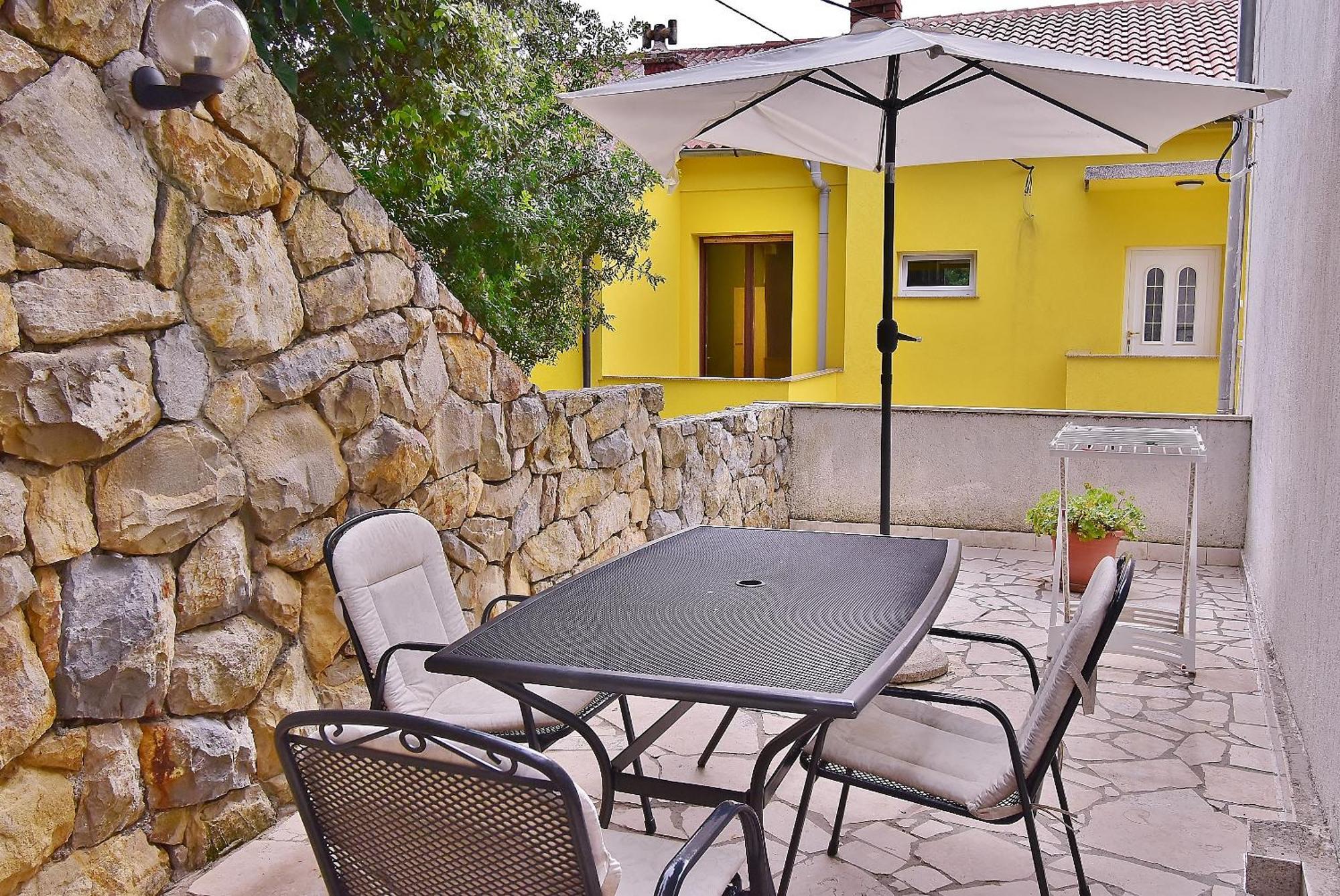 Lucija Apartment Kampor Exterior photo